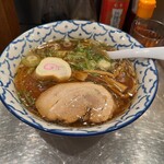 名古屋驛麺通り醐りょう 函館らーめん - 
