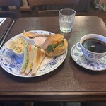 カフェ公園通り - モーニングB（500円）