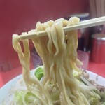 ラーメン二郎 松戸駅前店 - 麺