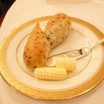 綱町三井倶楽部 - パン２