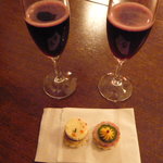 綱町三井倶楽部 - 食前酒とカナッペ