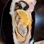 魚笑 - 岩手産の生ガキデカイ新鮮極ウマ