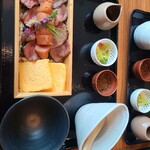 旬の鮮魚ともつ鍋 博多やまや - 