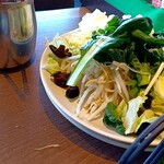 しゃぶ葉 - お野菜も高騰中！取り放題！