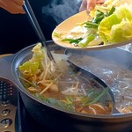 しゃぶ葉 - 野菜をぶち込め！（笑）