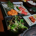 本町肉倶楽部 tongue be - 焼肉ほる定食110g1,375円税込み