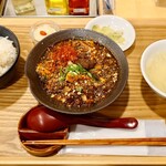 麻婆豆腐専門店 しびれや - 麻婆豆腐定食