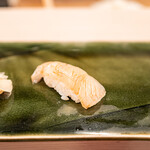 すきやばし 次郎 - 鮃