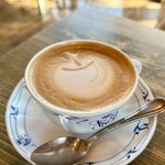 カフェ・ル・プティ・ニ・トロワ - 