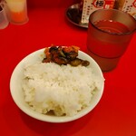 麺屋 旭 - 税込み１００円食べ放題ライス