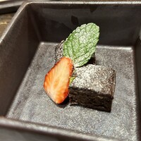 鉄板ビストロ ラフ+たす - 