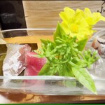 弘寿司 - 鱈昆布締め　大間の本マグロ赤身　三陸産水だこ　　締めたアジ