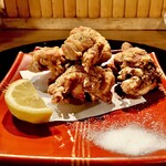 渋谷の日本酒ダイニング sakeba - 20250218逸品　米粉で揚げた鶏唐揚げ880円