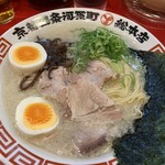 豚骨ラーメン ずるる 総本店 - 