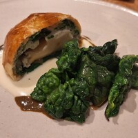 Orby Restaurant - アワビとホタテのパイ包み