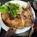 隠れ家 どん亭 - ぶりのかまやき定食