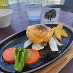 YONAR'S GARDEN - Hamburg Steak