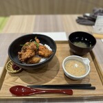 自然薯とろろ丼専門店 黒十ヤ - 