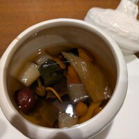 カントニーズ 燕 - 出来上がったスープ