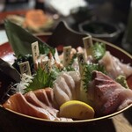 牡蠣と燻屋 かつを - 