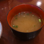 中華風家庭料理 ふーみん - 【豚肉の梅干煮定食@税込1,350円】蟹の味噌汁