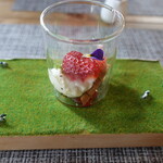 食堂N - 苺とクリームチーズ