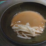 O2 - 上海風フカヒレの姿煮