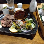 箱館居酒屋 熾美 - ヒグマのステーキ3000円