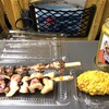 てとて - いいだこ照焼串といか照焼串ともろこし揚でビールを飲みます。