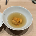 すし 良月 - バフンウニと黒アワビの出汁