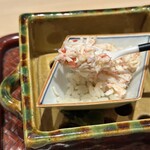 すし 良月 - イバラガニモドキの蒸し寿司