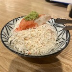 寿司 牡蠣 川崎スシエビス  仲見世通り - やみつきほぼカニサラダ。