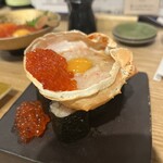 寿司 牡蠣 川崎スシエビス  仲見世通り - 名物！エビカニ合戦。甲羅の中でまぜまぜしてからの〜