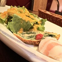 スペイン料理 La Cazuela 三ノ宮 ミント神戸店 - 