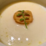 Fujiya 1935 - 根セロリとカラスミのフラン