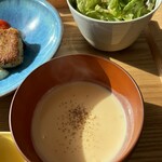 つるよし料理店 - ジャガイモのスープ