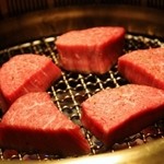 焼肉うしごろ - 極厚ヒレ