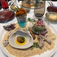 ラトラスフィス - 前菜  冷たい物は冷たく、温かいものは温かく 海がテーマ