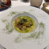 ラトラスフィス - 白身のお魚。ふわふわ。
                  姿は見えないけどキャベツの味がしっかり。