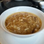 龍天門 - 魚のヒレいりスープ