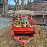 つぐもりカフェ - 入口近くにあるハッピーベル、鳴らしました、、