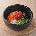 Jukusei Wagyuu Yakiniku Eijingu Bi-Fu - 石焼和牛ビビンバ