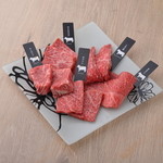 Jukusei Wagyu Yakiniku Aging Beef Karuizawa - 最高級熟成和牛5種盛り合わせ