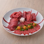 Jukusei Wagyu Yakiniku Aging Beef Karuizawa - エイジングおすすめ赤身盛り合わせ