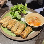 Tầm Vị - 揚げ春巻き