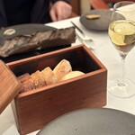 イル ギオットーネ - パン※温かい足が敷かれておりずっと温かい