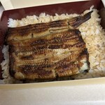 うなぎ山崎 - こちらは松の2400円