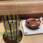 青蓮院門跡前 月おか - 