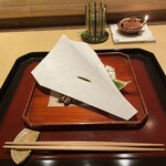 青蓮院門跡前 月おか - 