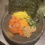 お通しおでん食べ放題 1口手羽先 手羽ヤロウ - 